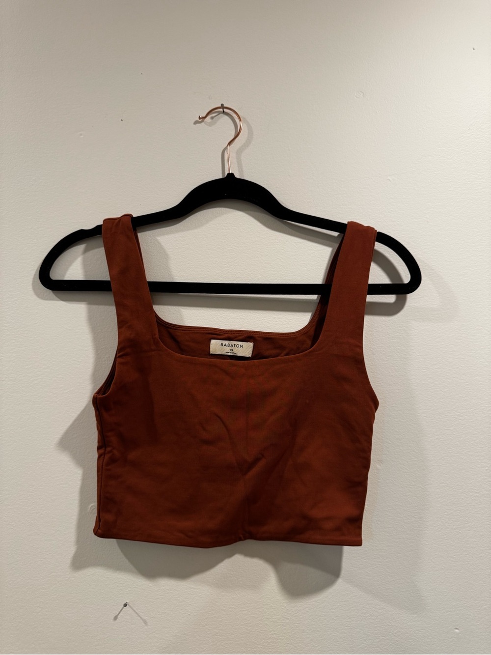 Aritzia Babaton Rust Square-Neck Crop Tank XS